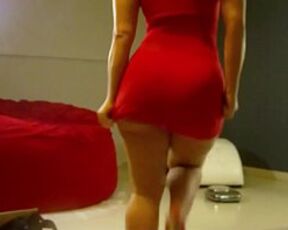 Phat ass in red dress (virgoperidot)