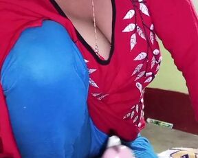 Bhabi ko lund chusaya